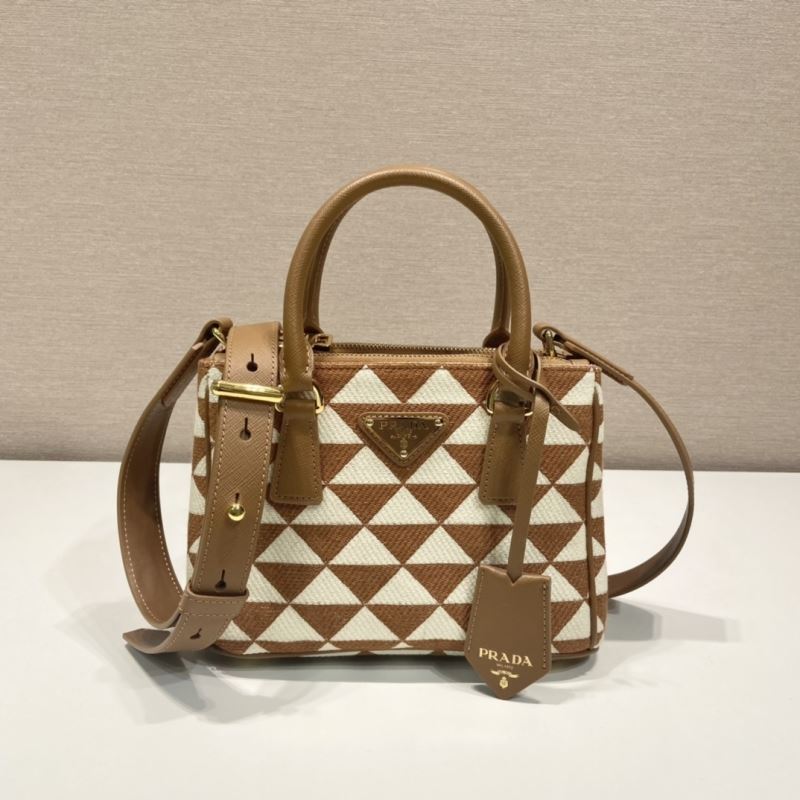 Pra*a tote bags